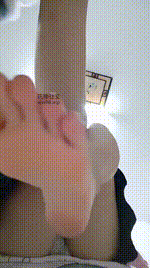 【木木】玉足踩踏坐脸窒息bf48349封面图