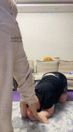 【埋汰】皮带抽_骑马_裸足踩虐JS241217-3封面图