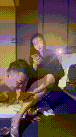 【金融女主】铆钉高跟凉鞋的臀下奴JS241221-2封面图