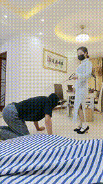 【薇薇情侣主】狗链遛狗爬行_脏鞋踩踏喂食bf48132封面图