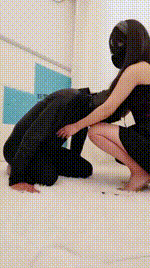 【画骨】抽耳光鞭打_舔脏鞋掐乳bf48353封面图