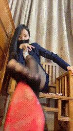 【广西哟米】红底高跟踩设骚贱根250123-2封面图