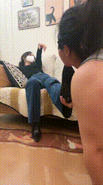 【辣姐】母狗除臭-高跟短靴 白棉袜_臭脚窒息_喂口水抽耳光bf48338封面图