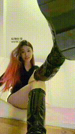 【风筝】盯吸香水_流鲸游戏250121-4封面图