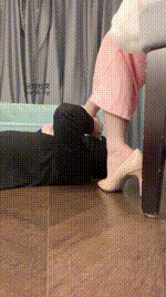 【不甜】双S-轮流踩踏舔脏鞋_抽耳光【双视角版】bf50270_2