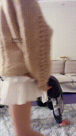 【埋汰】肉丝脚踩虐下贱家奴bf49280