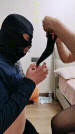 【啊雅】高跟美腿踢踹_黑丝踩踏诱惑JS250109-8封面图