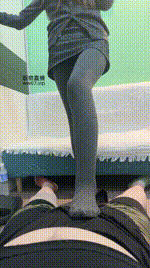 【一唯】金发女神过膝袜虐邻居奴bf50699封面图