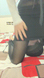 【And】坐脸窒息_黑丝美腿踩虐bf49239封面图