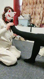 【沫嫣】母畜-骑马_舔小白鞋黑丝_碾压踩踏【双视角版】JS250224-22_1封面图