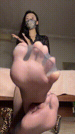 【雅雅】黑丝乳母250221-37封面图