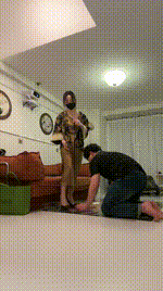 【辣姐】胯下羞辱-超强深喉JS250309-18封面图