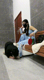 【薇薇】户外脏小白鞋踩人体家具JS250305-24封面图