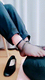 【拽拽】职场女神-高跟黑丝踩虐废物【双视角版】JS250111-19_2封面图