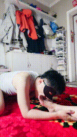 【曦颜】舔高跟酸臭玉足bf51726封面图