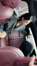 【狗哥】豪车内开发路人小姐姐bf51808