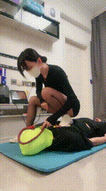 【暴主】健身房白袜黑丝践踏地狱bf52718封面图