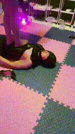 【清允】高跟肉丝脚狂舔-踩踏JS250425-17封面图