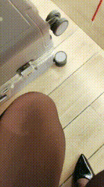 【珮珮】女王范S-黑丝高跟虐杀JS250418-15封面图