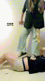 【黑兔】高帮鞋全体重踩踏bf53470封面图