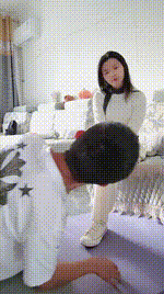 【紫烟】帆布鞋白袜强迫舔-踩踏-物化鞋架bf52935