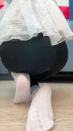 【柒柒麻麻】臀炸250613-15封面图