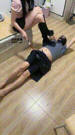 【琼爷】清理脏长靴白袜-重度虐乳JS250413-22封面图