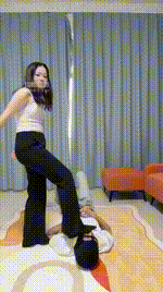 【猴哥】黑棉袜气味辱-坐脸腿绞bf54812封面图