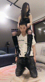 【绾绾】跪舔长靴黑丝-骑马狗爬【双视角版】bf53603_2封面图