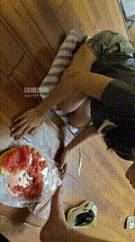 【小苏】母畜-脚下喂食_强制淋浴【双视角版】JS250721-19_1封面图