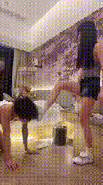 【婉纱】奴下奴场-纹身小妹脏鞋白袜踩【三视角版】JS250721-23_3封面图