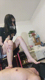 【诗琪】玉足美腿踩脚垫奴JS250911-19封面图