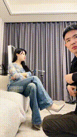 【琴月】强迫舔地板圣水-御姐高跟踩【双视角版】JS250904-36_2封面图