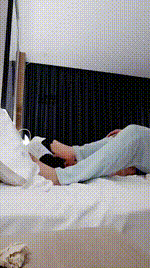 【纱月桃】玉足插嘴-虐乳-踩踏JS250329-40