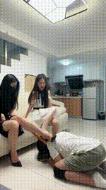 【嘉妮】双素人S-脏鞋踩踏虐打【双视角版】JS250329-31_2