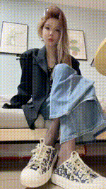 【欣妍】裤里丝羞辱短小废物250402-31封面图