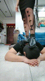 【李老师】短靴网袜全体重踩踏【双视角版】JS250402-22_1封面图