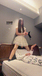 【球球】骑马狗爬-黑棉袜脚踩踏bf52306封面图