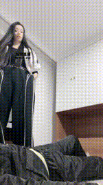 【江湖狼】学生主白袜脚踩踏JS250417-15封面图