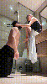 【凉子】御姐S-肉丝脚狂舔_香水控制_掐乳bf52681封面图