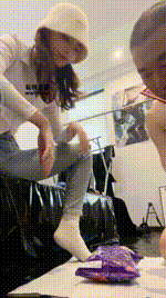 【倪小主】圈养狗笼-重度鞭打-脚丫喂食【双视角版】bf52643_2封面图