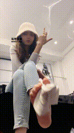 【倪小主】滚进来舔250421-21封面图