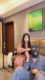 【素人抽水机】抽耳光-短靴踩踏JS250424-15封面图