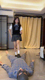 【素人抽水机】坐脸窒息-皮鞋白袜玩虐bf52477封面图