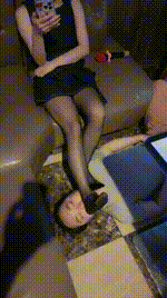 【奈米】KTV-开发陪酒小妹做S【续集】bf53689封面图