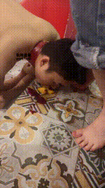 【饭饭】牛仔裤女神脚下羞辱【三视角版】JS250426-31_1封面图