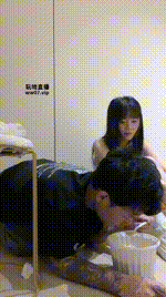 【婉纱】伺候女友吃宵夜【双视角版】bf53353_2封面图