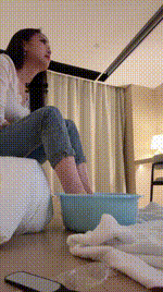 【佳禾】脚踩喂食-吃脚皮JS250511-12封面图