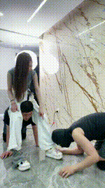 【麋鹿银儿】调双M-不把狗当人的女S原味羞辱_踩踏踹头bf52553