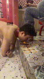 【饭饭】牛仔裤女神脚下羞辱【三视角版】JS250426-31_3封面图